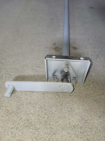 Вал задний щеточного механизма К527: купить в Нижнем Новгороде