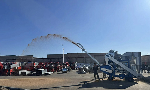 Очиститель вороха самопередвижной ОВС-25 цинк с циклоном и триммером: купить в Нижнем Новгороде