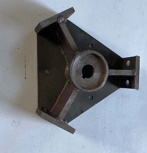 Кронштейн Р8-БЦС-100.02.230 (МЗП 50.32.230): купить в Нижнем Новгороде