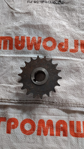 Звездочка мотор-редуктора К527 z=18 t=19,05: купить в Нижнем Новгороде
