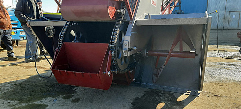 Ковшово-шнековый погрузчик Р6-КШП-6: купить в Нижнем Новгороде