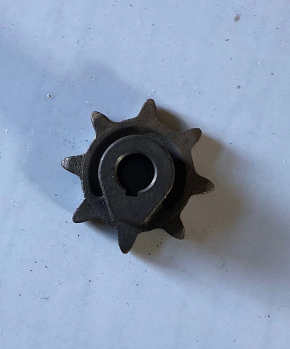 Звездочка Н 023.206-01 (Z=8 ф25): купить в Нижнем Новгороде