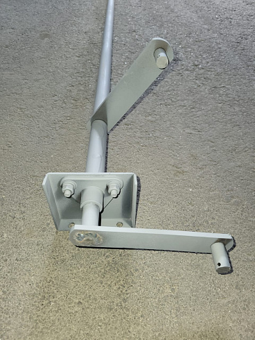 Вал задний щеточного механизма К527: купить в Нижнем Новгороде