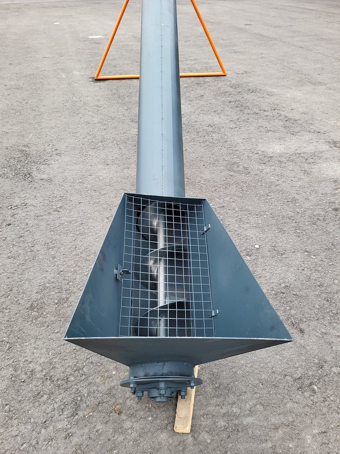 Шнековые транспортеры для зерна (5 метров): купить в Нижнем Новгороде